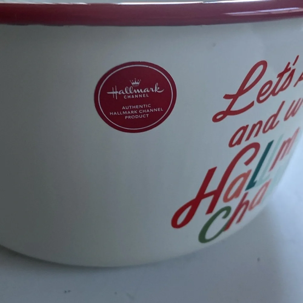 Hallmark Channel White and Red Enamel Coated Metal Bowl 10.5” Diameter NWT